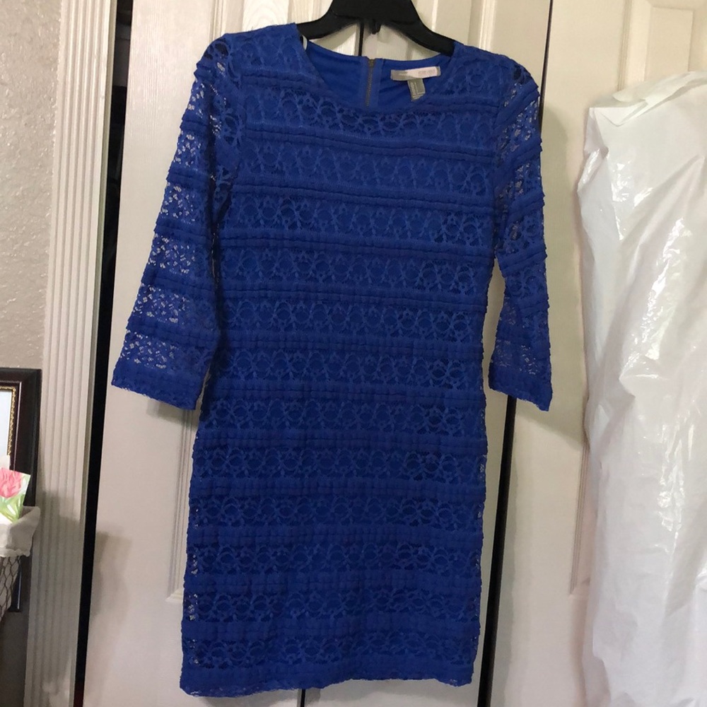 Short fitted blue dress
